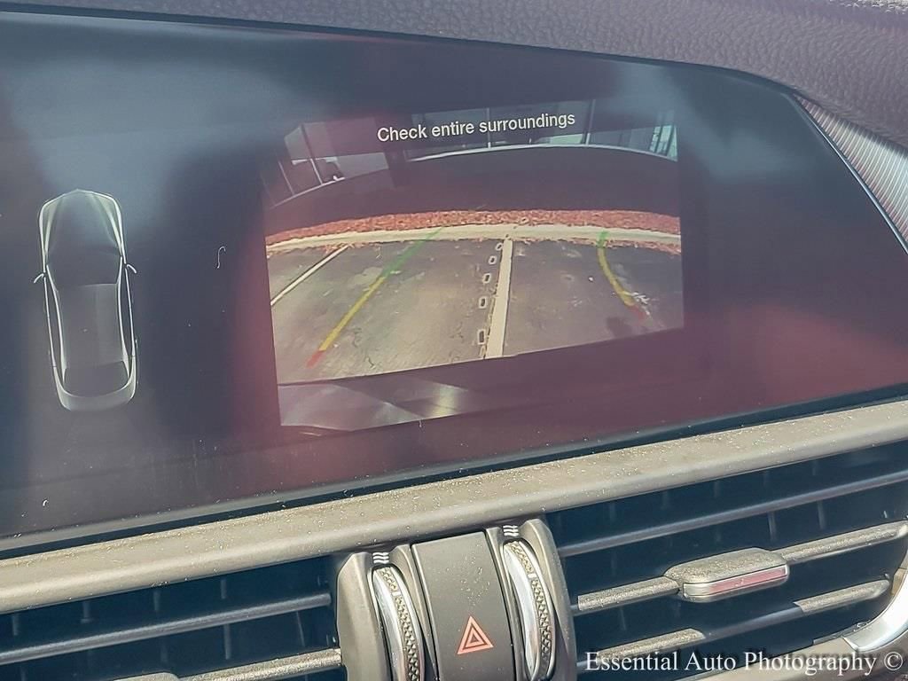 New 2025 Alfa Romeo Giulia AWD w/ Veloce Package AWD image 15