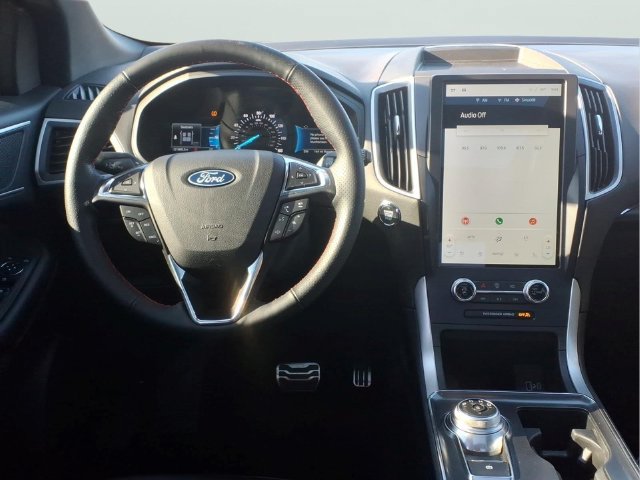 Used 2023 Ford Edge ST-Line AWD/4WD image 10