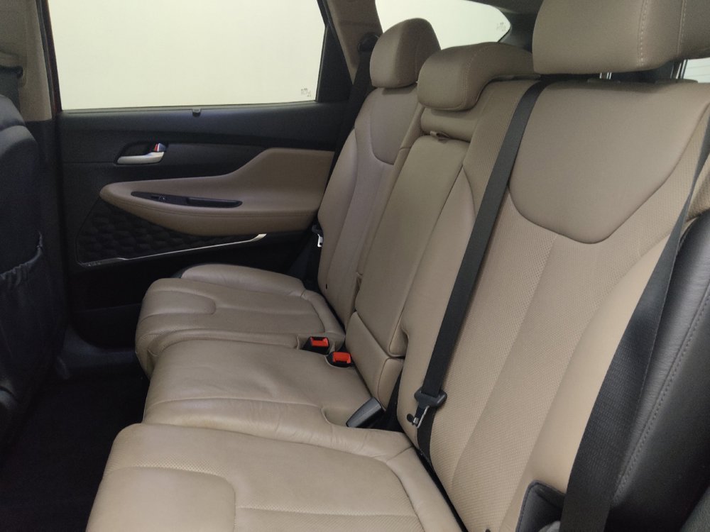 Used 2020 Hyundai Santa Fe SEL w/ Convenience + Premium Package FWD image 18