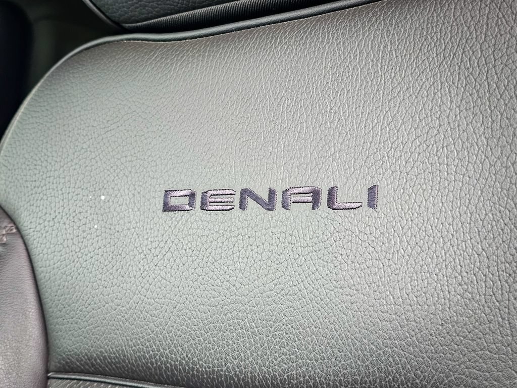 Used 2024 GMC Sierra 1500 Denali w/ Technology Package AWD/4WD image 22