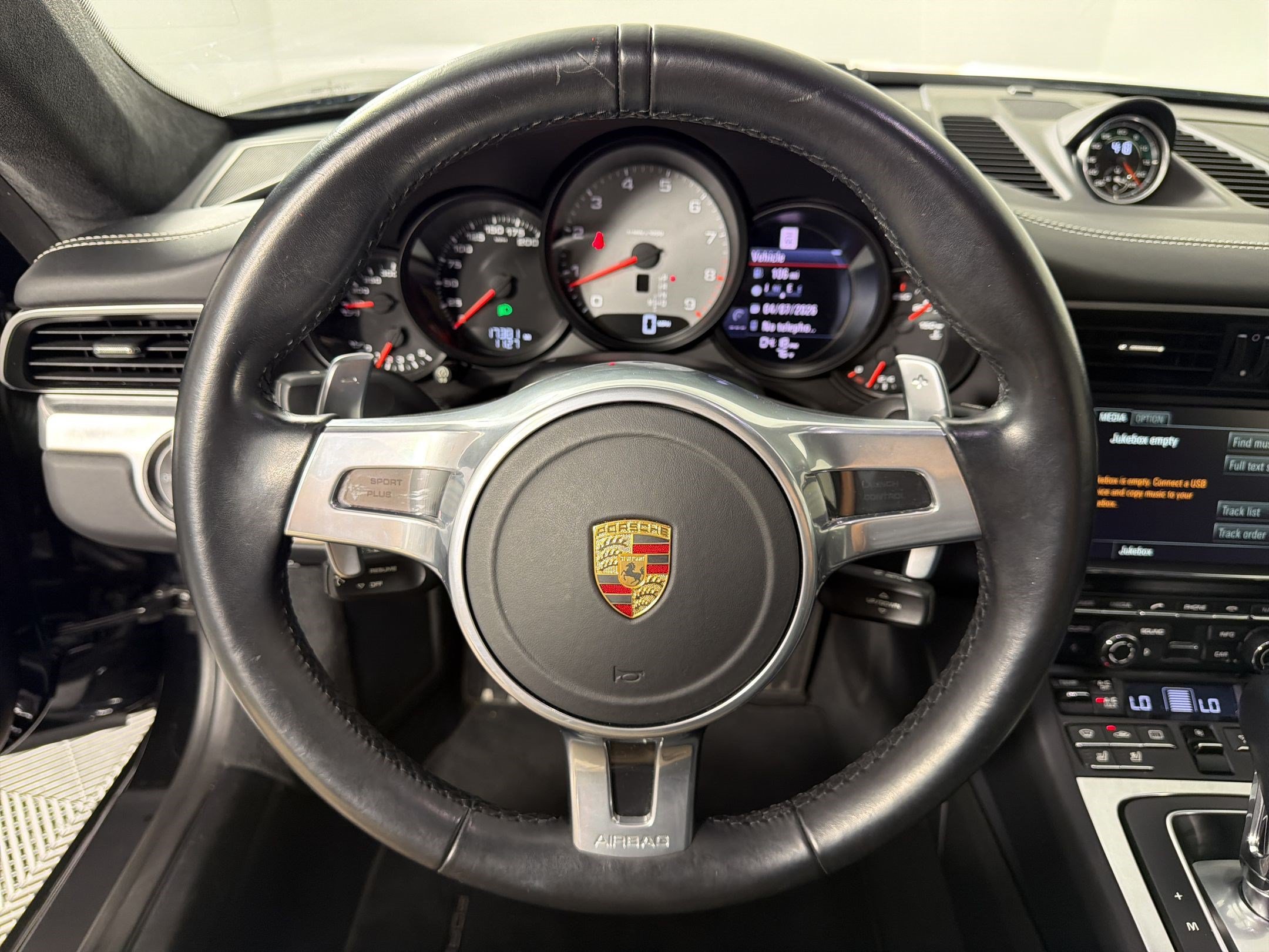 Certified 2015 Porsche 911 Carrera 4S AWD/4WD image 16