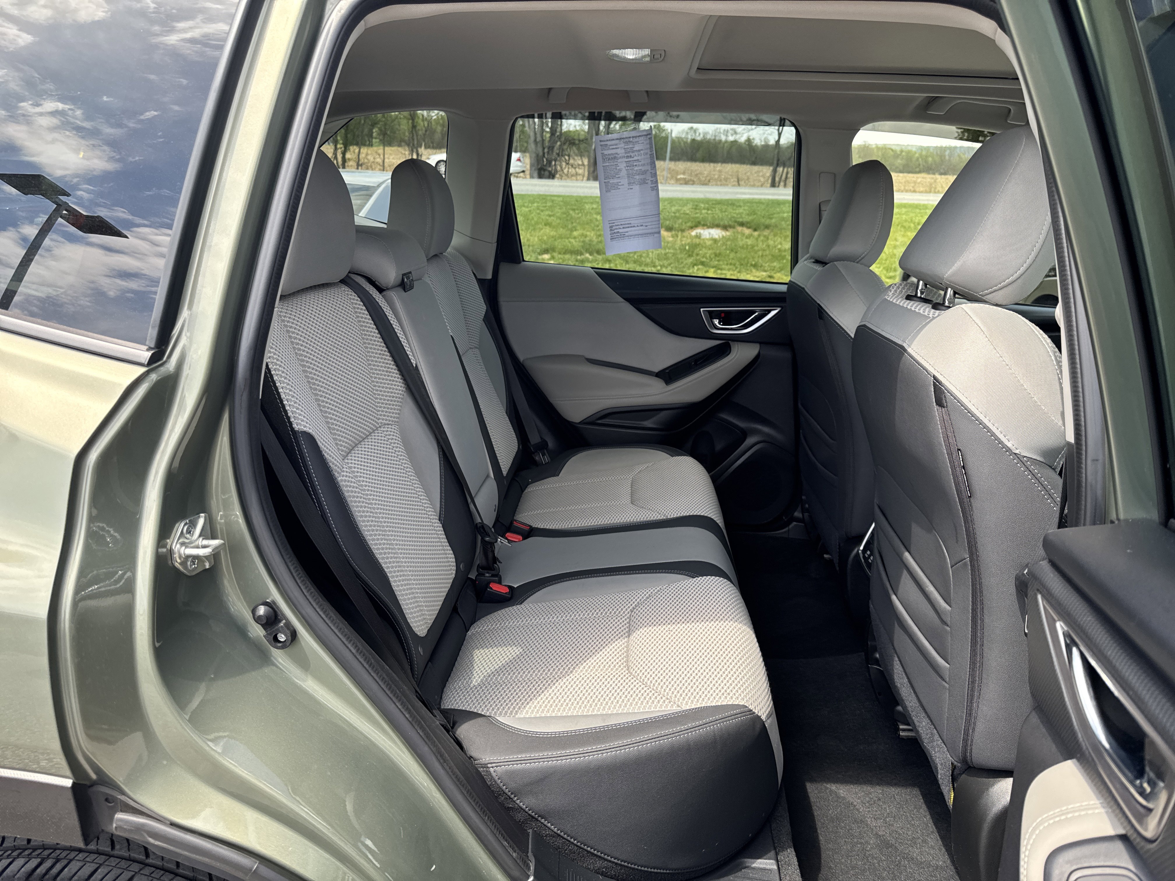 Used 2021 Subaru Forester Premium AWD/4WD image 16