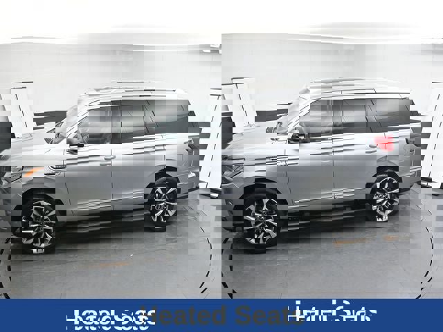 Used 2021 Lincoln Navigator Reserve AWD/4WD image 23