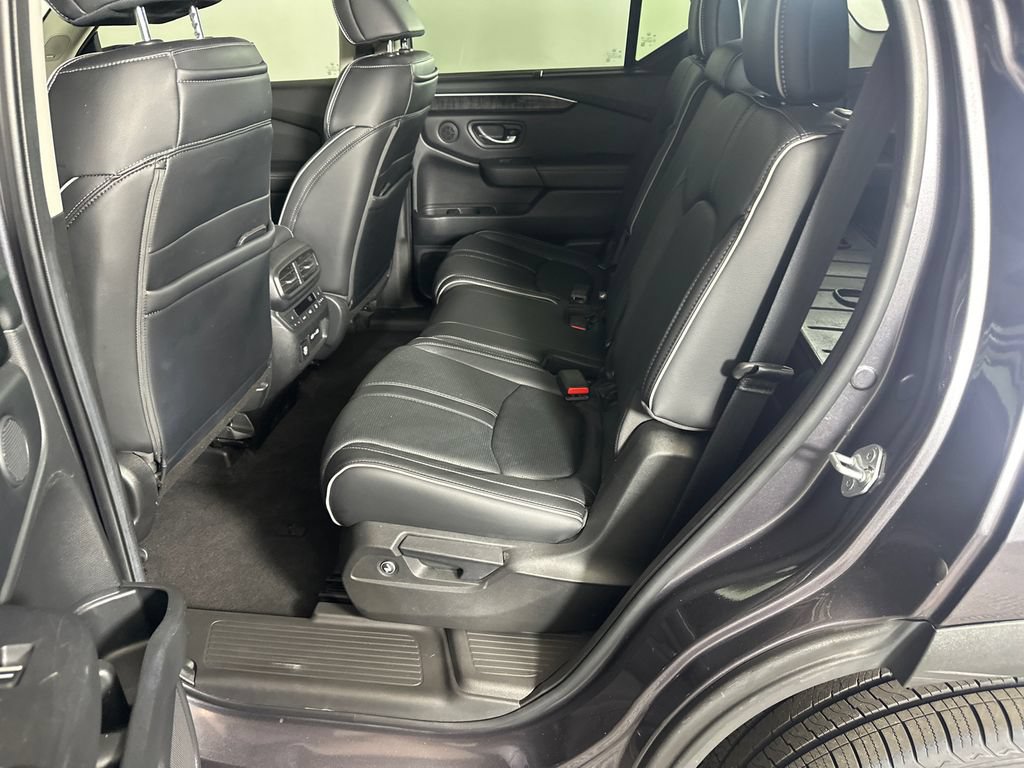 Used 2023 Honda Pilot Elite image 21