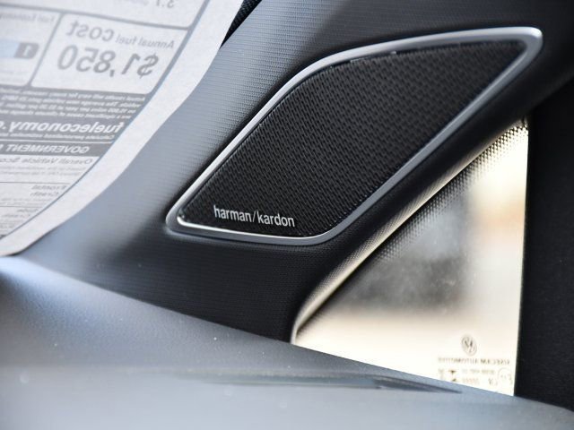 New 2026 Volkswagen GTI SE FWD image 16