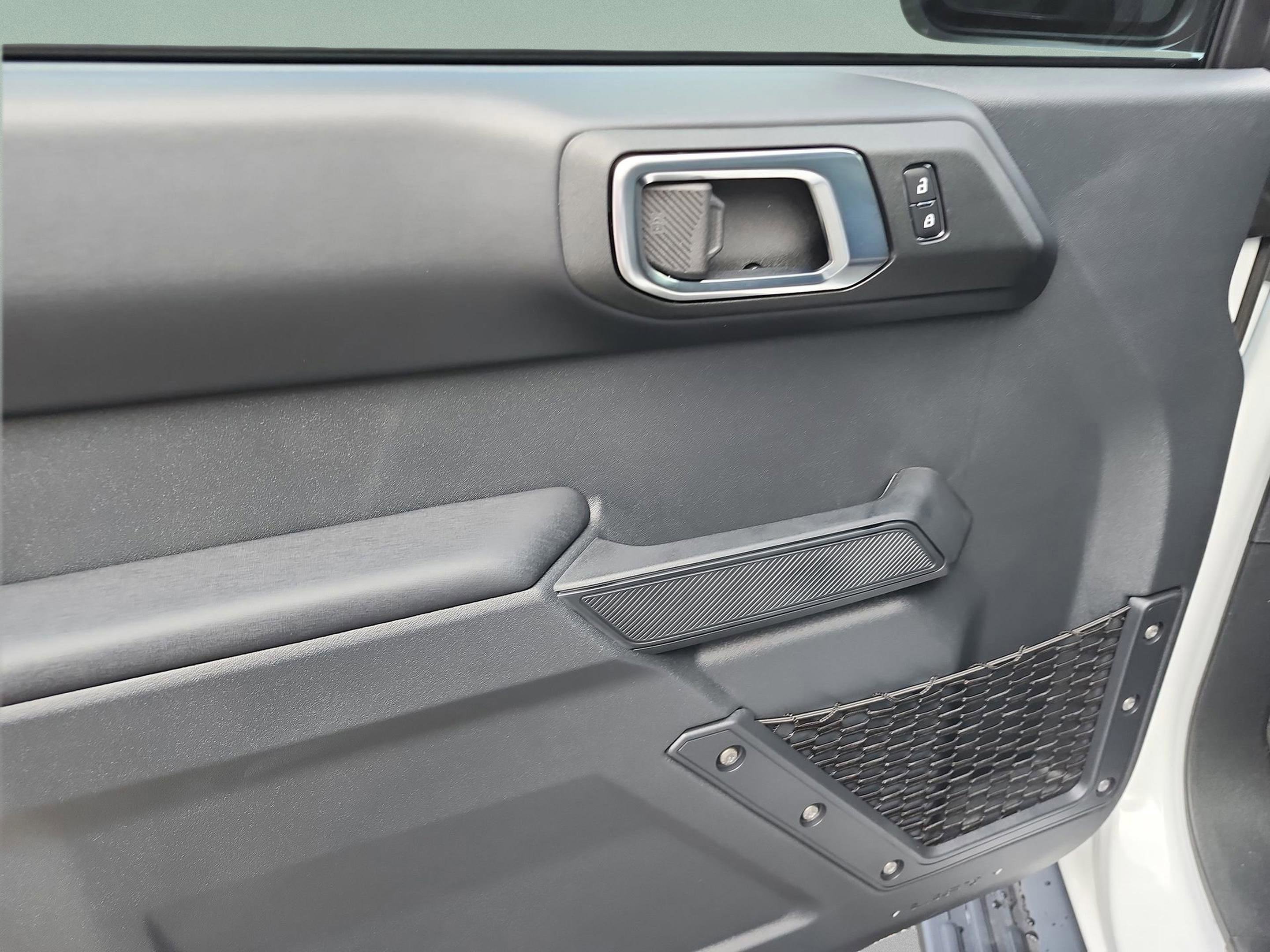 New 2025 Ford Bronco Outer Banks w/ Sasquatch Package image 15