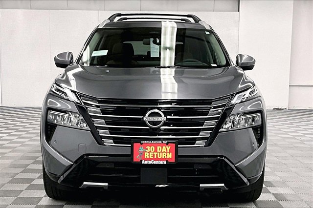 New 2026 Nissan Rogue Platinum image 15