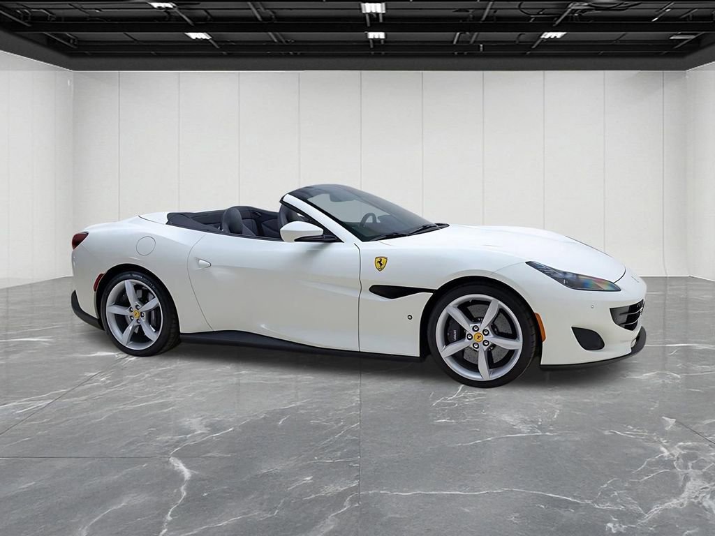 Used 2019 Ferrari Portofino image 20