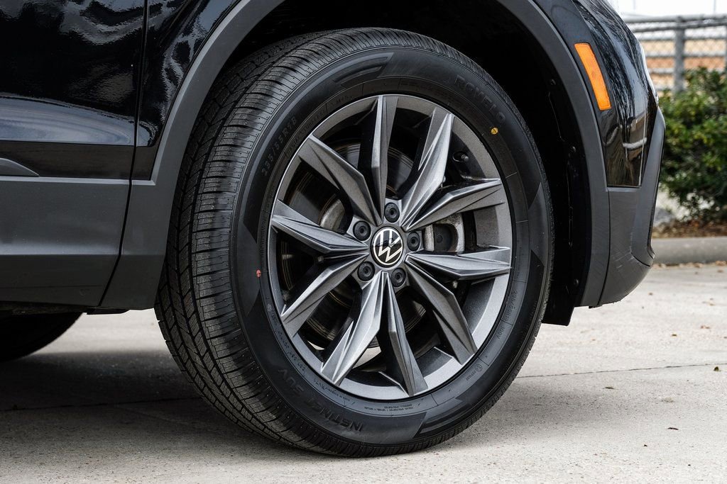 Used 2022 Volkswagen Tiguan SE image 72