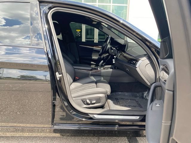 Used 2022 BMW 530i xDrive w/ Convenience Package AWD/4WD image 31