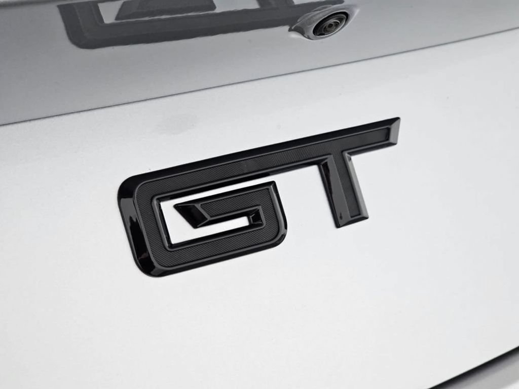 Used 2025 Ford Mustang GT RWD image 30