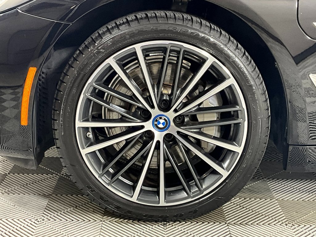 Used 2023 BMW 530e image 29