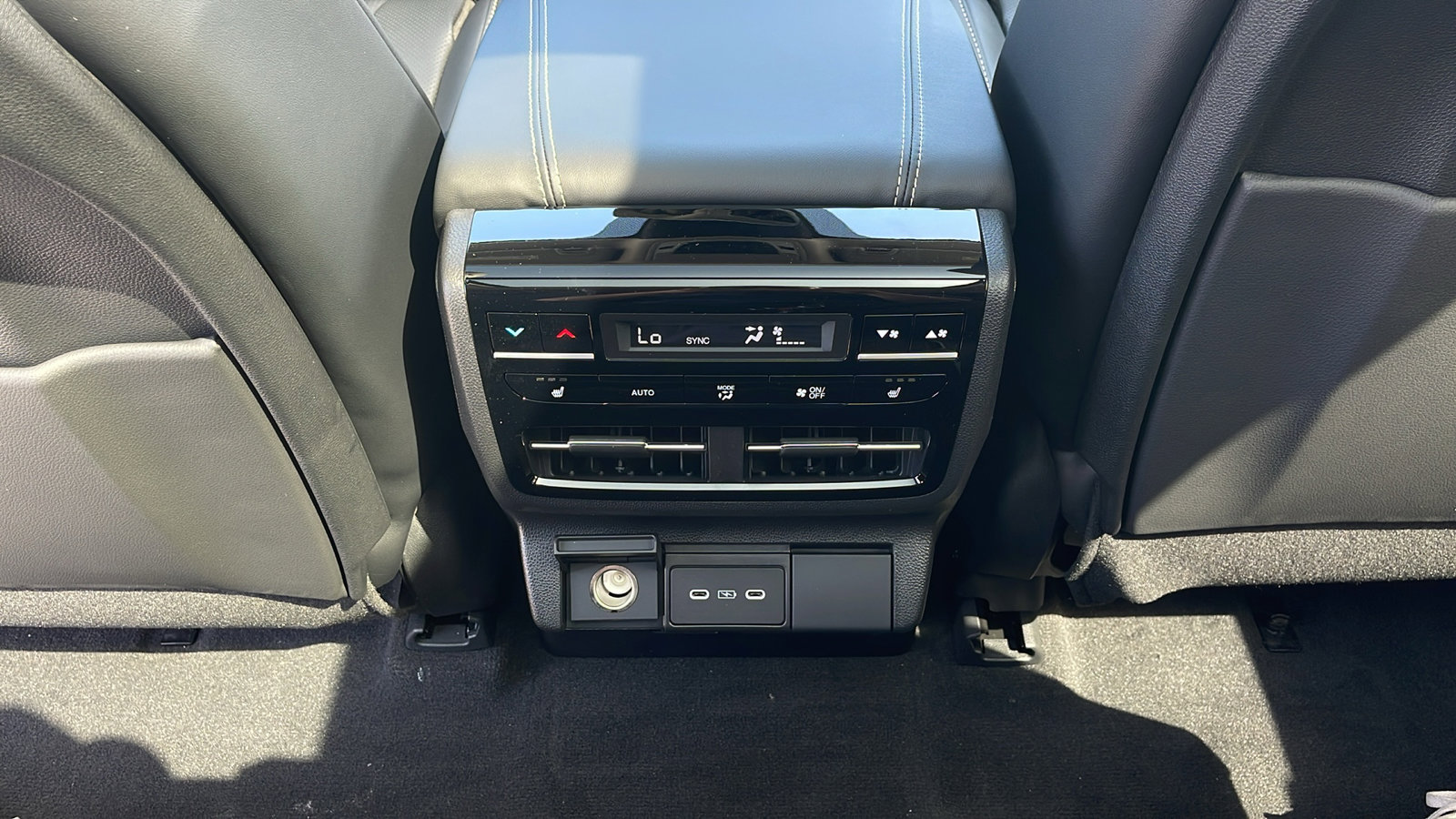 New 2026 Acura MDX SH-AWD w/ Advance Package image 11