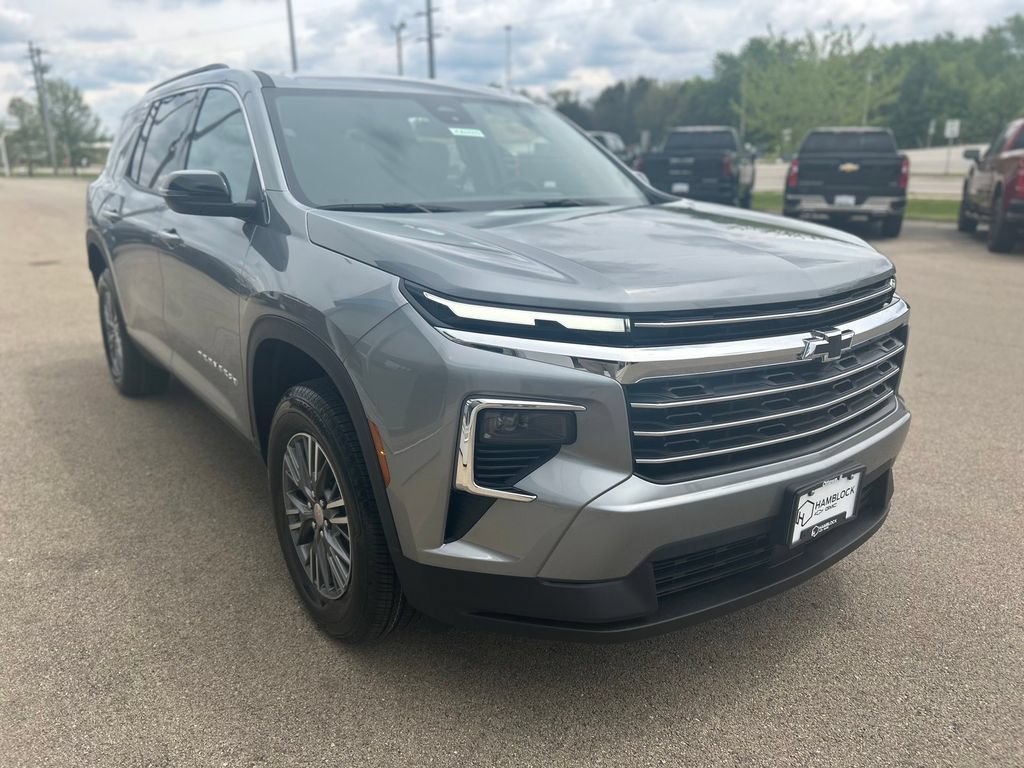 New 2026 Chevrolet Traverse LT FWD image 1