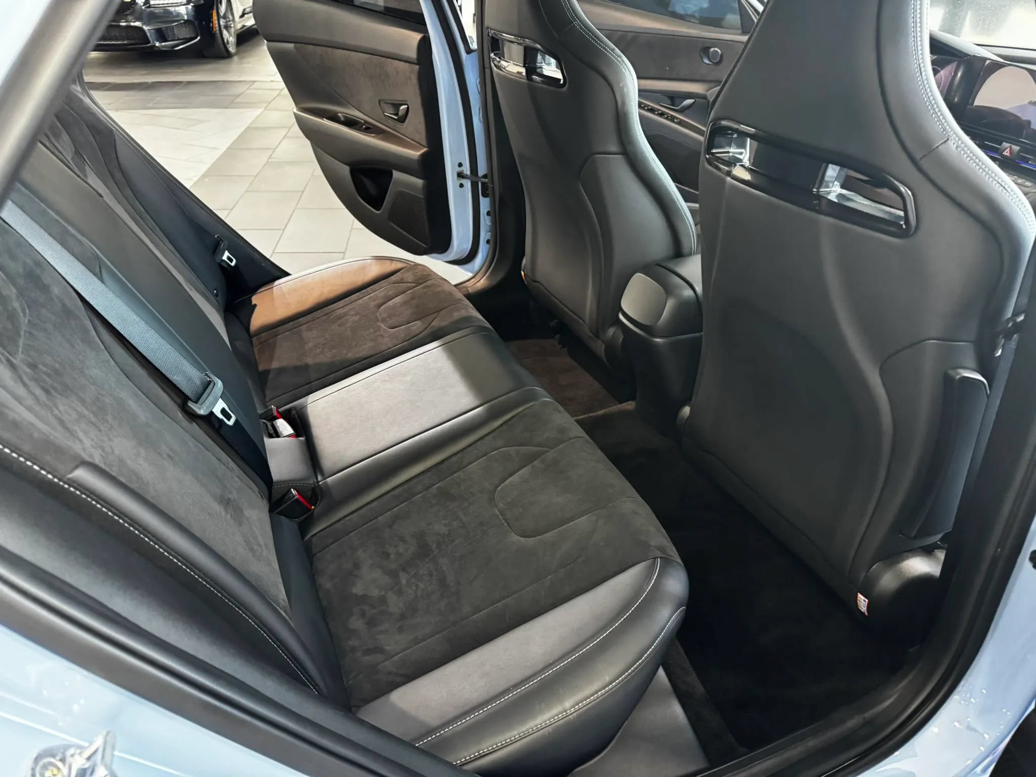 Used 2022 Hyundai Elantra N FWD image 15