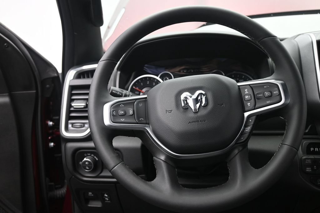 Used 2025 RAM 1500 Big Horn AWD/4WD image 27