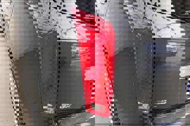 Used 2015 Cadillac SRX Performance w/ Driver Awareness Package FWD image 27