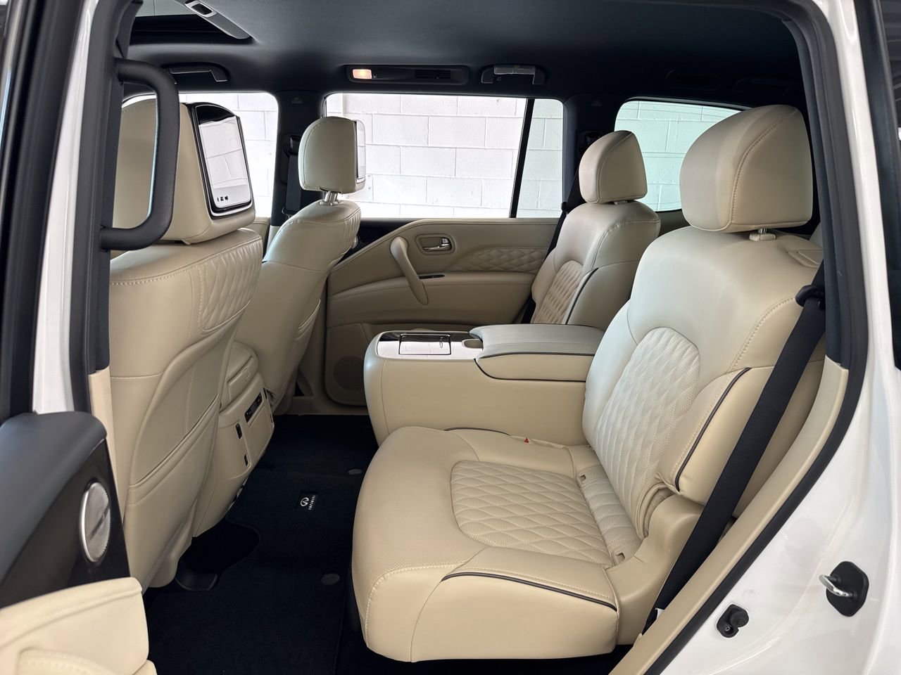 Used 2023 INFINITI QX80 Sensory w/ Cargo Package image 42