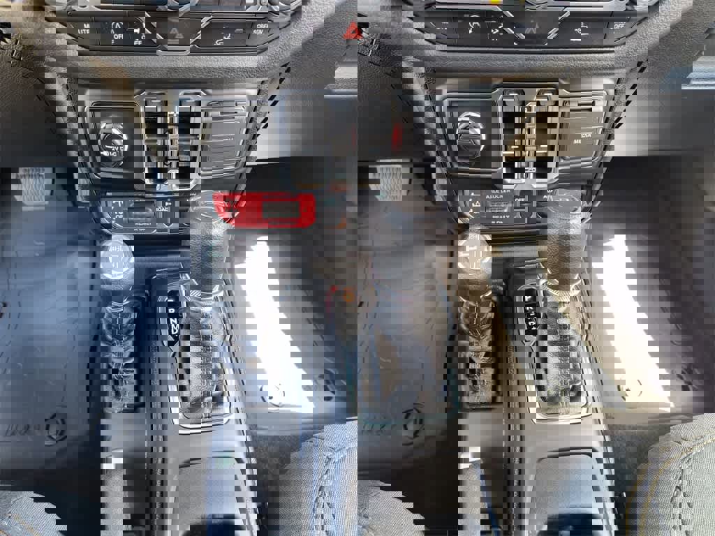 New 2025 Jeep Gladiator Sport image 20