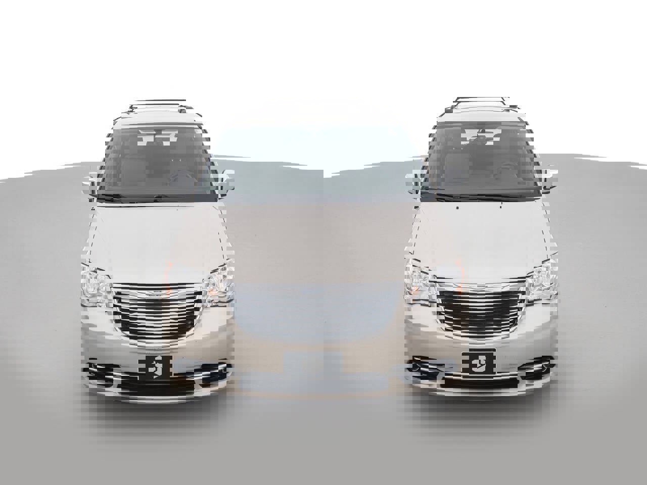 Used 2012 Chrysler Town & Country Touring-L w/ Entertainment Group #2 image 2