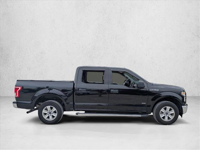 Used 2017 Ford F150 XLT image 4