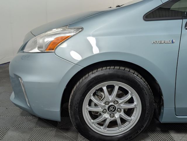 Used 2013 Toyota Prius V Two image 4