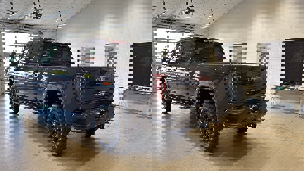 New 2026 GMC Sierra 3500 AT4 w/ AT4 Premium Plus Package image 5