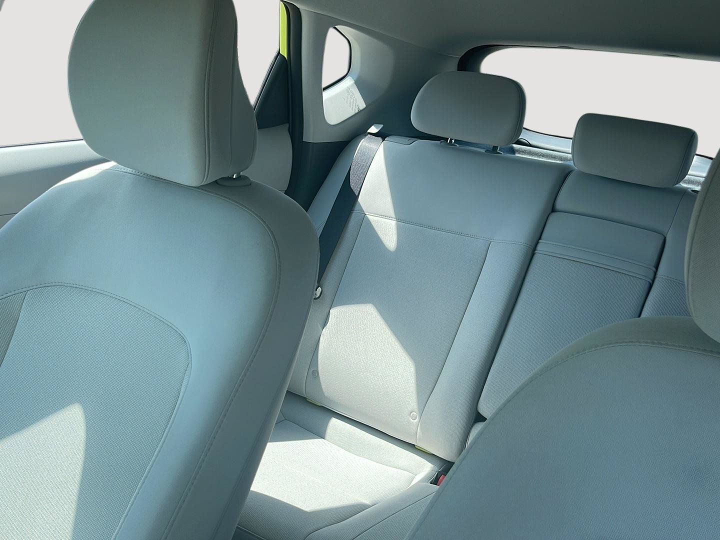 Certified 2024 Hyundai Kona SE FWD image 32