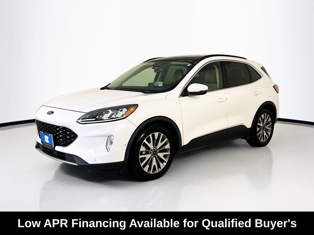Used 2020 Ford Escape Titanium w/ Titanium Premium Package 2.0 FWD image 3