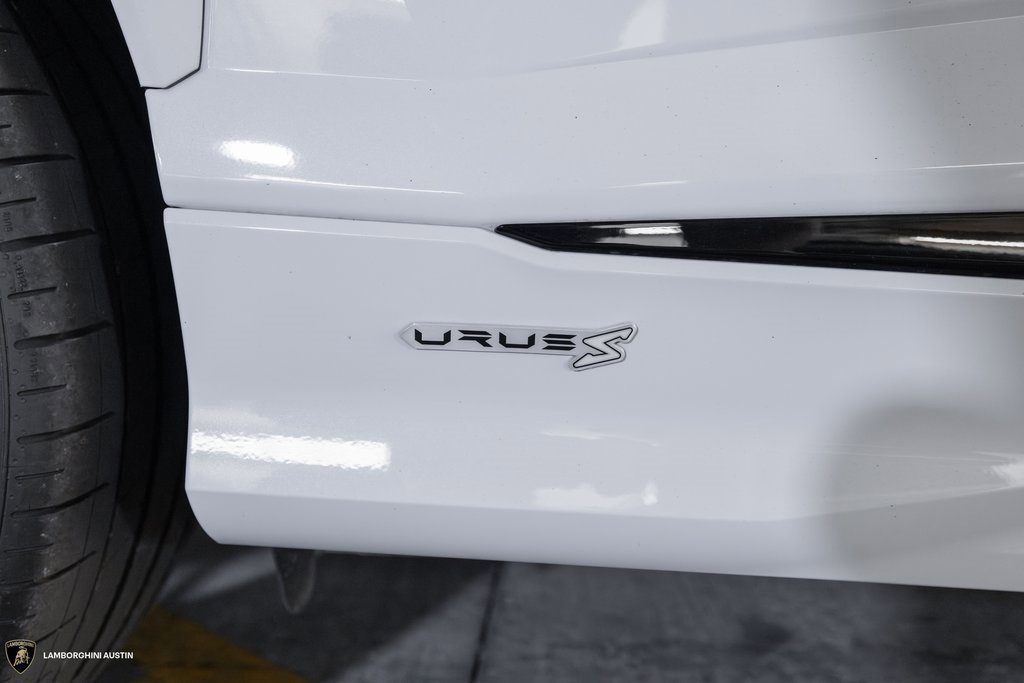 Used 2024 Lamborghini Urus S image 18