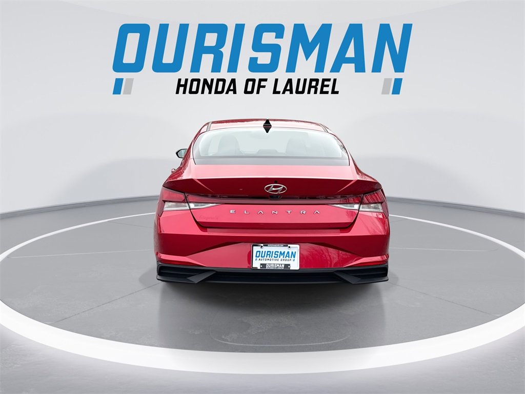 Used 2023 Hyundai Elantra SEL w/ Convenience Package image 7