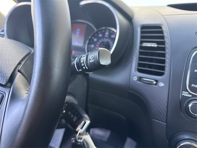 Used 2016 Kia Forte EX image 23