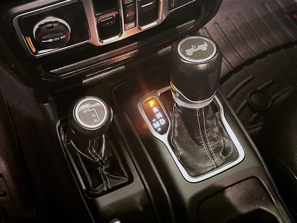 Used 2021 Jeep Wrangler Unlimited Sahara image 16