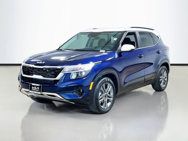 Certified 2023 Kia Seltos S image 3