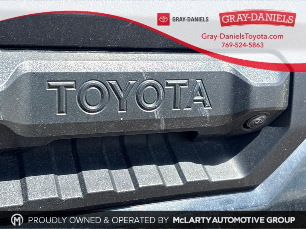 Used 2023 Toyota Tundra SR5 AWD/4WD image 38