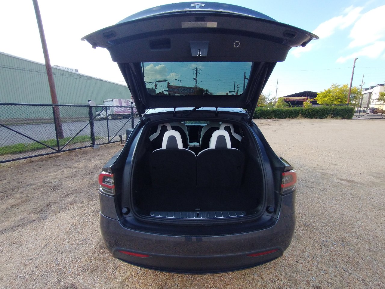Used 2020 Tesla Model X Performance image 53
