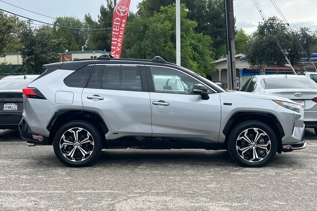 Certified 2024 Toyota RAV4 XSE w/ Weather Package AWD/4WD image 2