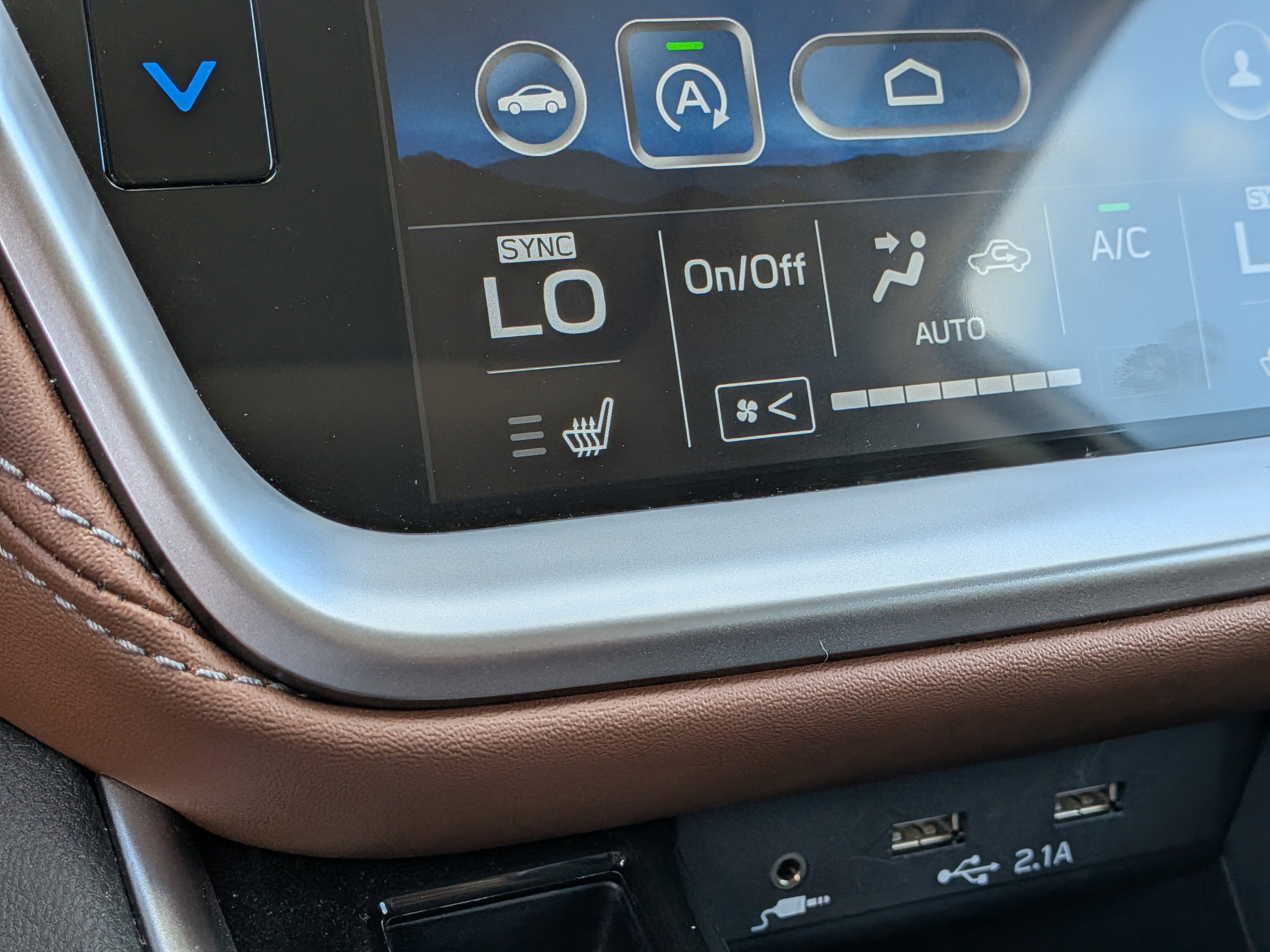 Certified 2022 Subaru Outback Touring XT image 32