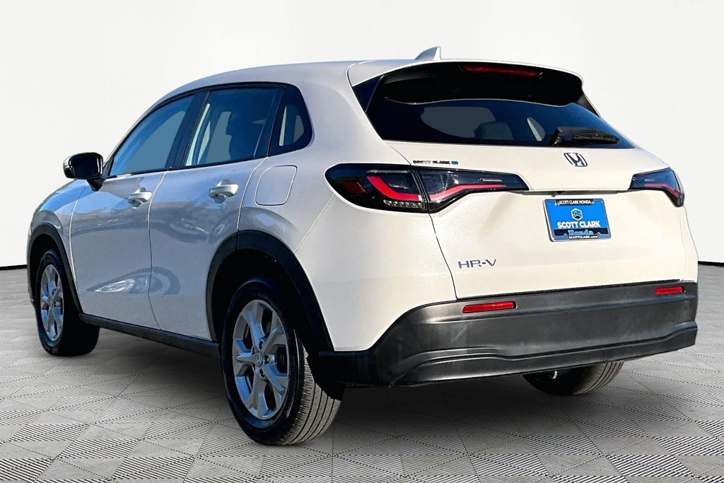 Used 2024 Honda HR-V LX image 5