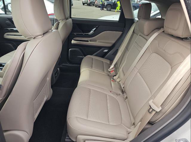 Used 2024 Lincoln Corsair AWD w/ Equipment Group 101A image 11