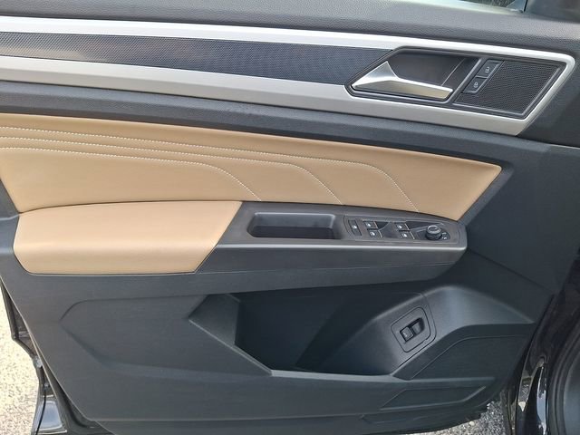 Used 2023 Volkswagen Atlas Cross Sport SEL image 12