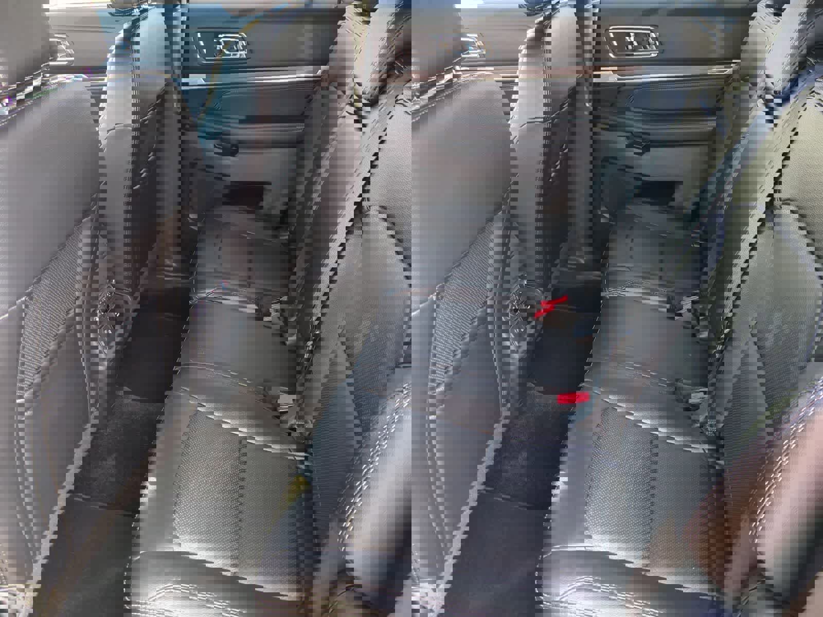 Used 2016 Ford Explorer Limited image 19