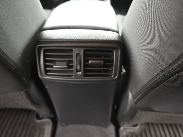 Used 2018 Nissan Rogue S image 24