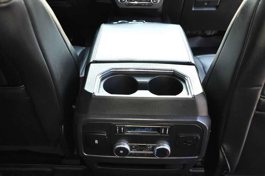 Used 2021 Ford Expedition Limited image 19
