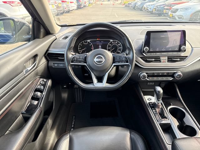 Used 2023 Nissan Altima 2.5 SR FWD image 46