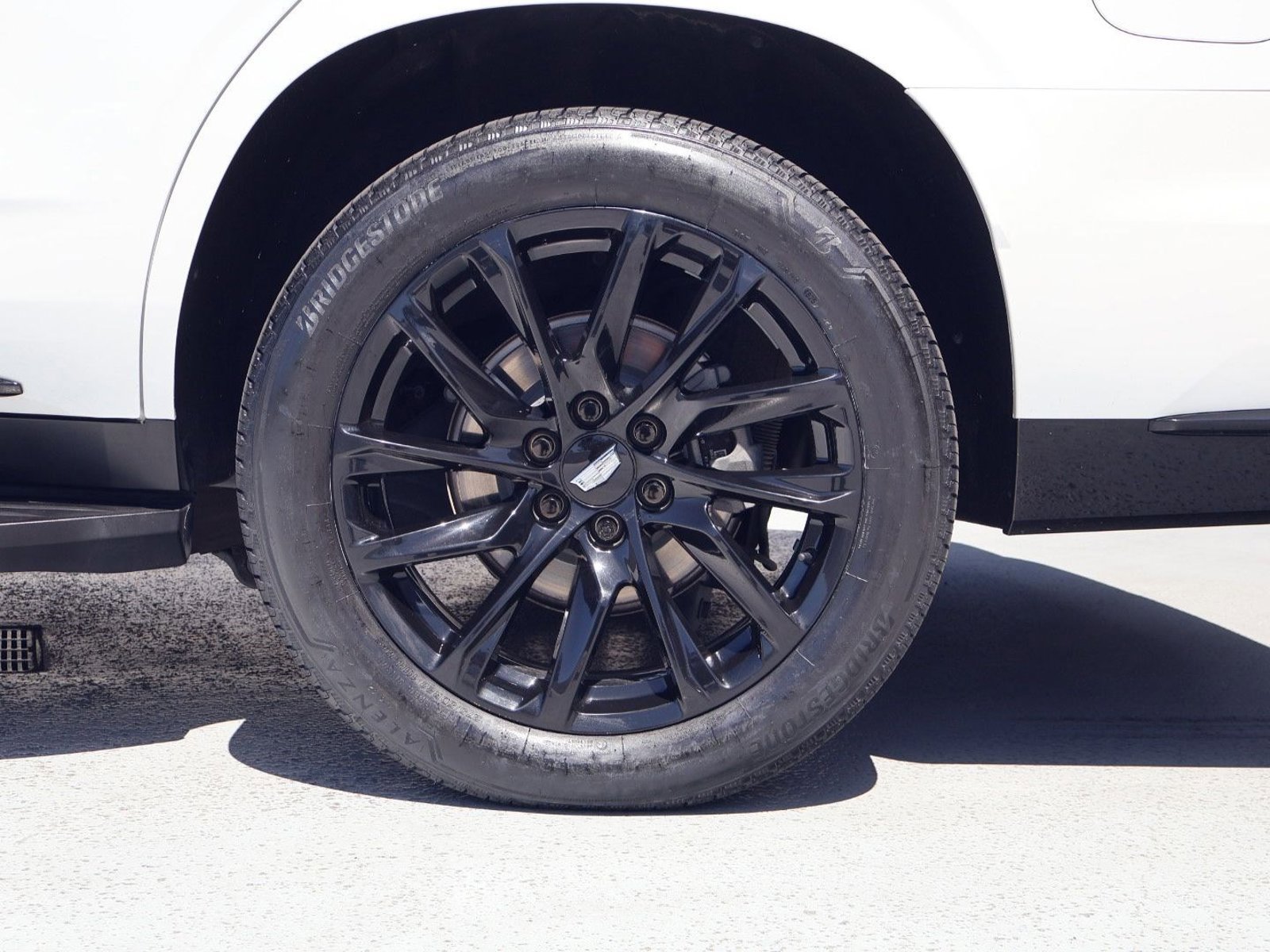 Used 2022 Cadillac Escalade Sport w/ Touring Package AWD/4WD image 27
