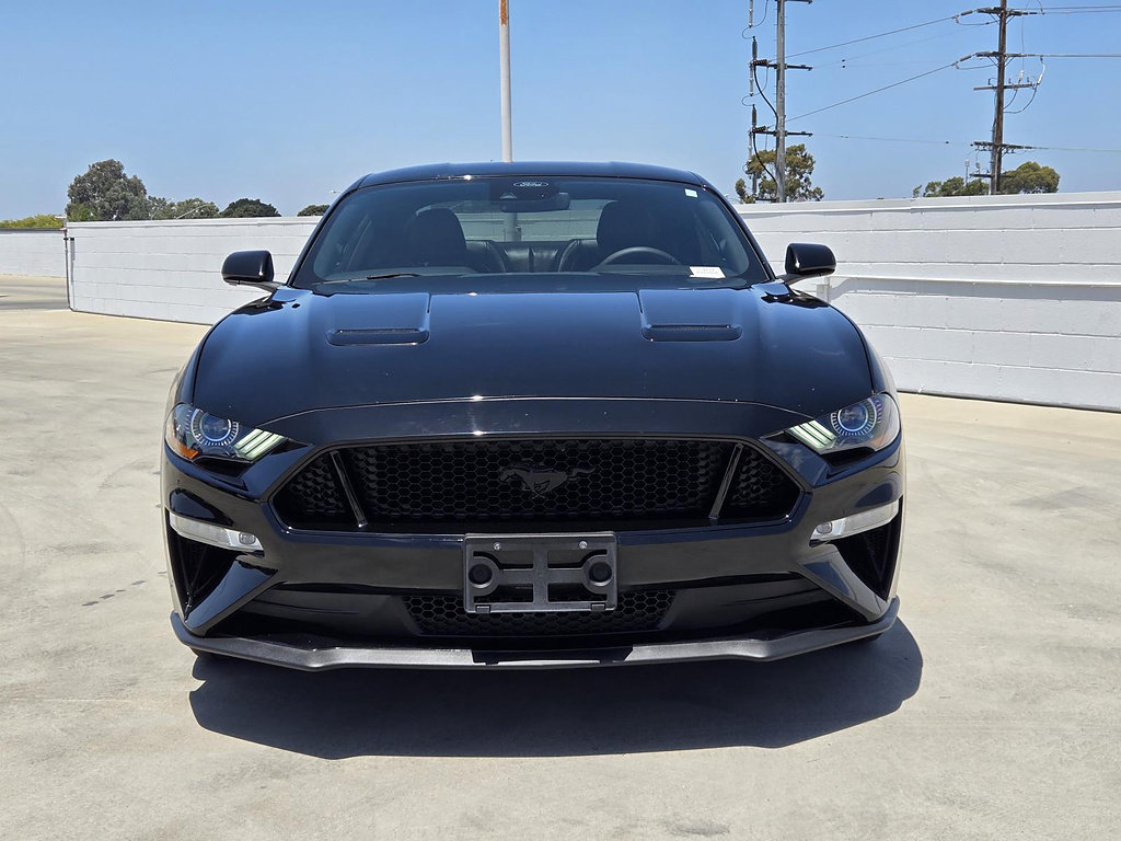 Used 2022 Ford Mustang GT Premium w/ Black Accent Package RWD image 3