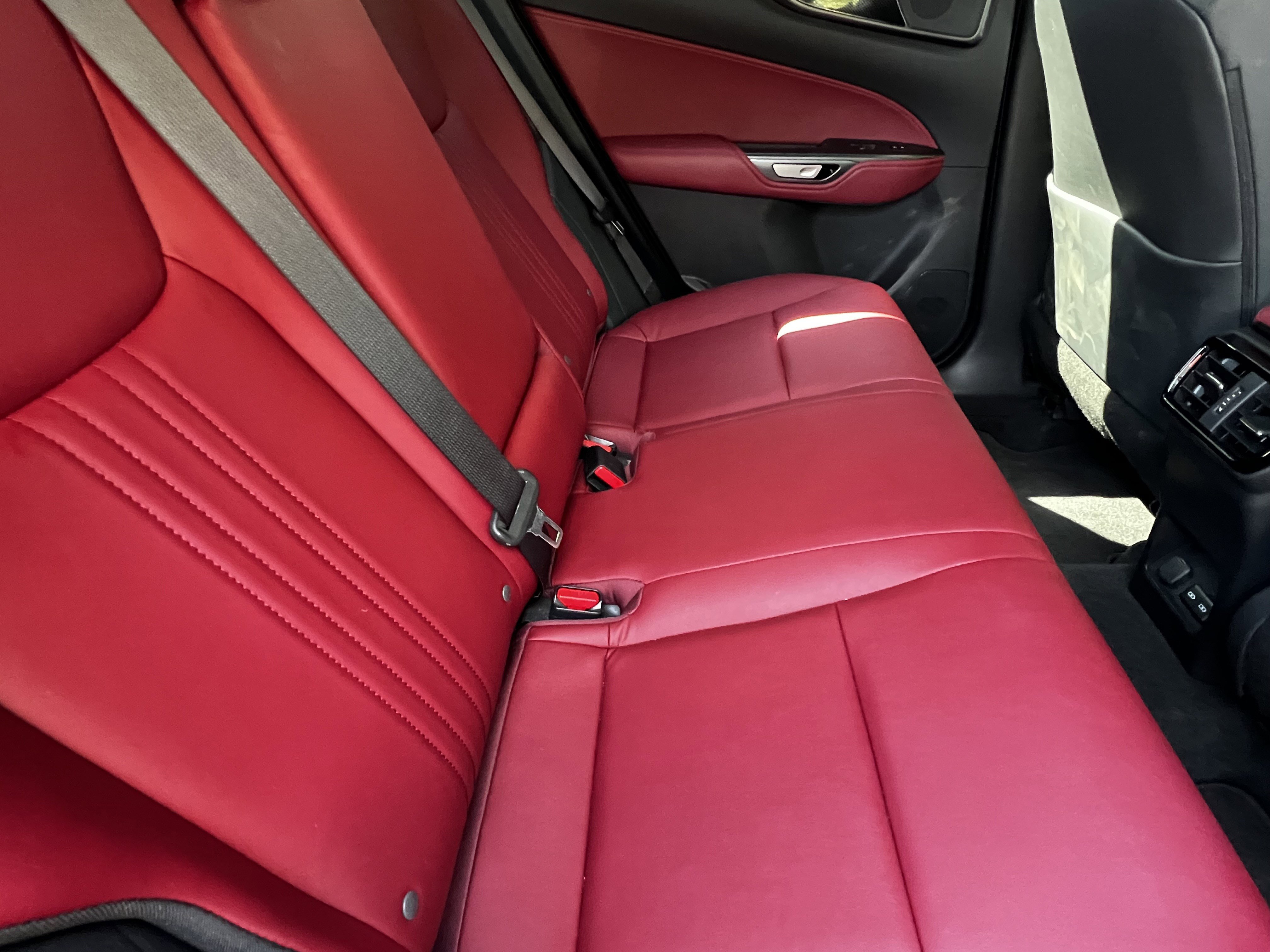 Certified 2025 Lexus NX 250 FWD image 39