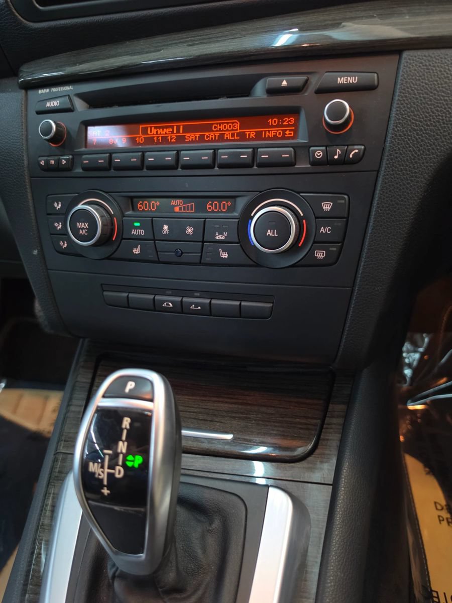 Used 2013 BMW 135i Convertible RWD image 46