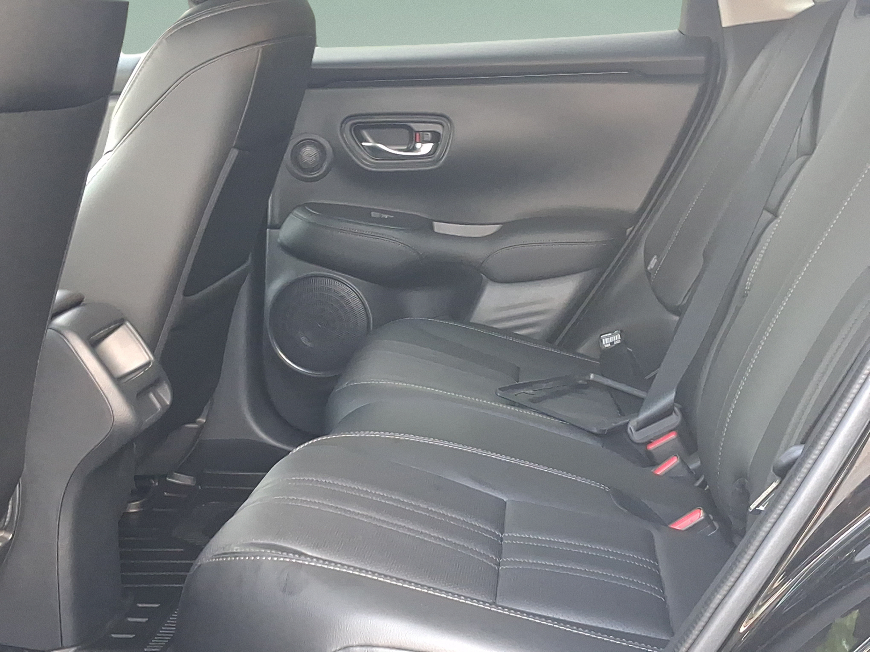 Used 2026 Honda HR-V EX-L image 13